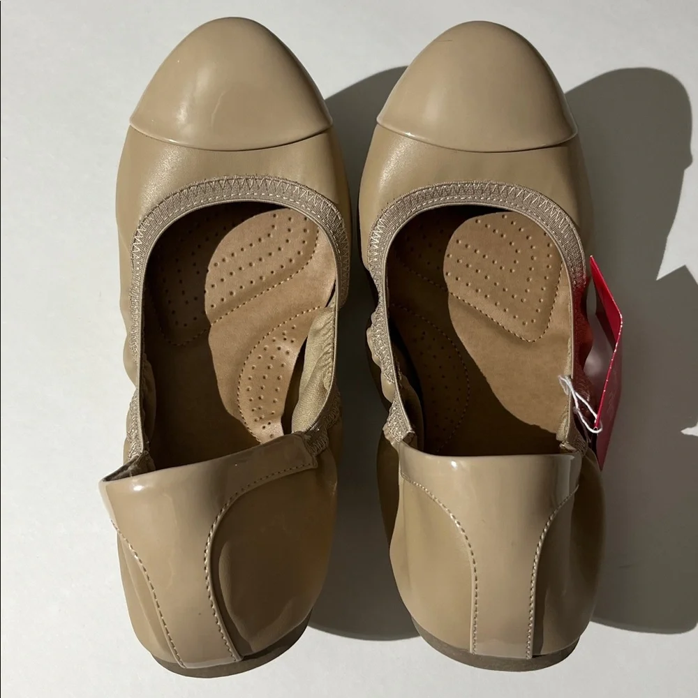 DexFlex Comfort Vegan Neutral Cream Tan Flats sz 13W NEW! Shoes Slip On Classic - Picture 8 of 8